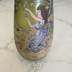 0-07 Art Glass Enamel Paint Vase- Antique Greek Goddess Wine Frosted Emerald