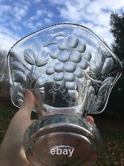 ABP Pairpoint Deep Intaglio Cut Engraved Glass Sweet Pea Trumpet Vase Grapes