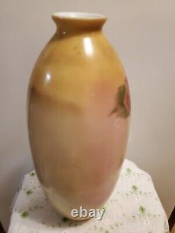 ANTIQUE 1880'S-1910s. ARTGLASS HANDPAINTED VASE. AUSTRIAN OR BAVARIAN. PORCELAIN