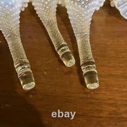 AntiquFenton Art Glass White Opalescent Diamond Lace Ruffled 3 Horn Epergne Vase