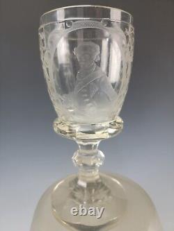 Antique 19c Historismus Portrait Engraved Art Glass Pokal Vase