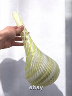 Antique Art Glass Vase Richardson's Wordsley, c. 1890 Rare British Victorian Antique Art Glass Vase Richardson's Wordsley, c. 1890 Rare British Victorian