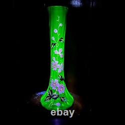 Antique Art Nouveau Victorian Bohemian Uranium Glass Hand Painted Vase Optic Rib