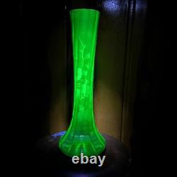 Antique Art Nouveau Victorian Bohemian Uranium Glass Hand Painted Vase Optic Rib