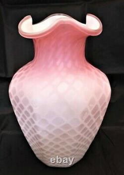 Antique Mt Washington Pairpoint Diamond Quilted Pink Satin Glass Large Vase LVR