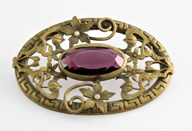 Antique Victorian Art Nouveau Czech Glass Purple Amethyst Glass Brooch Pin 3