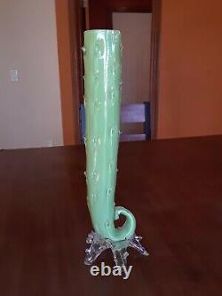 Antique Victorian Bohemian Green Cased Glass Thorn Vase Harrach Kralik Czech