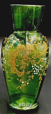 Antique Victorian Uranium Green 24k Gold Bohemian Harrach Bud Vase 5 5/8