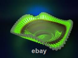 Antique Victorian Vaseline Opalescent Art Glass Brides Heart Crimped Bowl Basket Antique Victorian Vaseline Opalescent Art Glass Brides Heart Crimped Bowl Basket