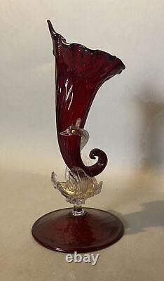 Antique Victorian Venetian Figural Art Glass 11.5 Vase with Swan