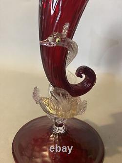 Antique Victorian Venetian Figural Art Glass 11.5 Vase with Swan