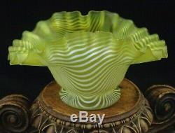 Antique Victorian Venetian Threaded or NAILSEA Art Glass Bowl Vase Phoenix Era