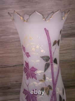 Antique Victorian opaline glass vase enameled flowers hand painted Gold gilt Z84 Antique Victorian opaline glass vase enameled flowers hand painted Gold gilt Z84