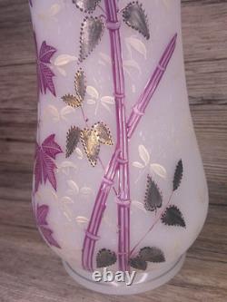 Antique Victorian opaline glass vase enameled flowers hand painted Gold gilt Z84 Antique Victorian opaline glass vase enameled flowers hand painted Gold gilt Z84