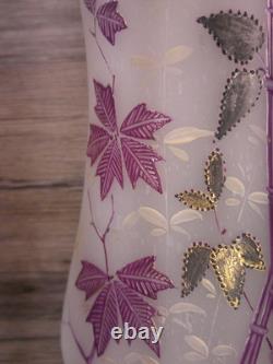 Antique Victorian opaline glass vase enameled flowers hand painted Gold gilt Z84 Antique Victorian opaline glass vase enameled flowers hand painted Gold gilt Z84