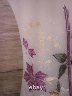 Antique Victorian opaline glass vase enameled flowers hand painted Gold gilt Z84 Antique Victorian opaline glass vase enameled flowers hand painted Gold gilt Z84