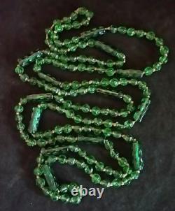 Antique Vintage Art Nouveau Deco Emerald Green Glass Beads Flapper Necklace 56