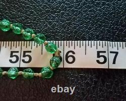 Antique Vintage Art Nouveau Deco Emerald Green Glass Beads Flapper Necklace 56