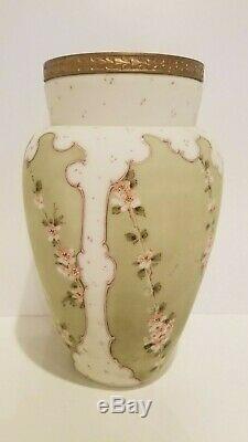 Antique Wave Crest Hand Painted Chrysanthemums Vase C. F. Monroe Gilded Rim