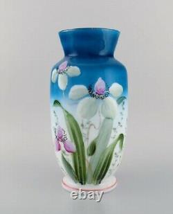 Antique vase in opal art glass with hand-painted flowers. Approx. 1900