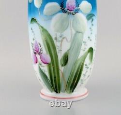 Antique vase in opal art glass with hand-painted flowers. Approx. 1900