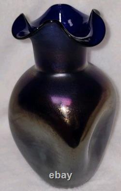 Antiwue LOETZ Cobalt Blue IRIDESCENT GLASS Dimple Vase Quatrafoil Lip 1900S Antiwue LOETZ Cobalt Blue IRIDESCENT GLASS Dimple Vase Quatrafoil Lip 1900S