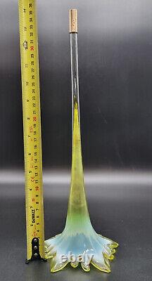 Antq Victorian Vaseline/uranium/opaline Glass Epergne Flute/bud Vase France/1860