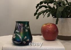 Art Nouveau Bohemian Czech Rindskopf Iridescent Hand Painted Glass Vase 3 3/4T