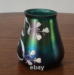 Art Nouveau Bohemian Czech Rindskopf Iridescent Hand Painted Glass Vase 3 3/4T