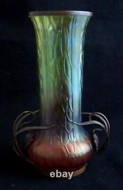 Art Nouveau Kralik Bronze-mounted Iridescent Bohemian Art Glass Vase, 1900