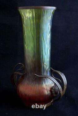 Art Nouveau Kralik Bronze-mounted Iridescent Bohemian Art Glass Vase, 1900