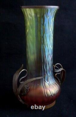 Art Nouveau Kralik Bronze-mounted Iridescent Bohemian Art Glass Vase, 1900