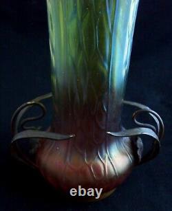 Art Nouveau Kralik Bronze-mounted Iridescent Bohemian Art Glass Vase, 1900