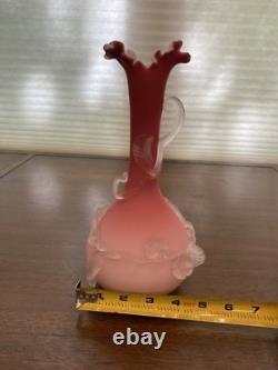 BEAUTIFUL ANTIQUE VICTORIAN Peachblow Art Glass Vase WithFrosted Floral Design 10
