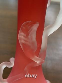 BEAUTIFUL ANTIQUE VICTORIAN Peachblow Art Glass Vase WithFrosted Floral Design 10