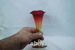 Beautiful Mt Washington New England Fuchsia Amberina Rib Optic Lily Vase 1880s Beautiful Mt Washington New England Fuchsia Amberina Rib Optic Lily Vase 1880s