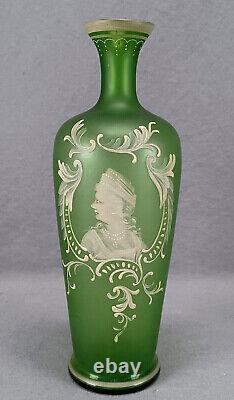 Bohemian Victorian Enameled Florentine Cameo Art Lady Portrait Green Glass Vase