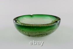 Daum Nancy, France. Art Nouveau bowl in green art glass. Ca 1900