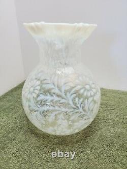 FENTON White Opalescent Daisy & Fern Pitcher 9