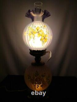 Fenton GWTW Lamp 1999 Violet Satin Signed D. Robinson Limited ed Hand Painted