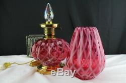 Fenton Glass Mellon Opal Trellis Diamond Optic Cranberry Table Lamp 17