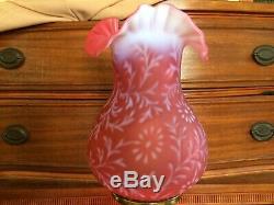 Fenton fern and daisy red 22 with chimney good cond