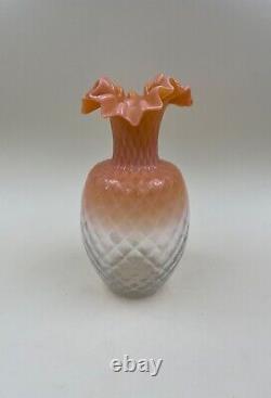 Fine Art Glass Bohemian Harrach Glass 8 1/4 Apricot Diamond Quilted Vase