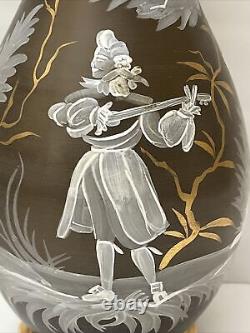 Gorgeous MARY GREGORY GLASS Victorian Man Playing Music Amber & Gold Vase 12