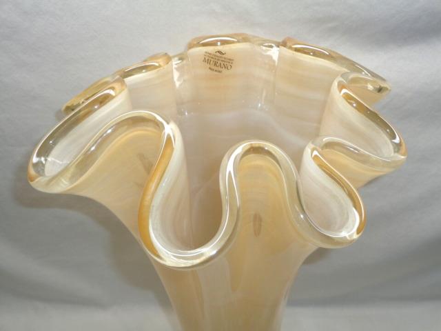 Handkerchief Glass Display Vase Murano Vetro Style Of Art Noveau Deco Victorian