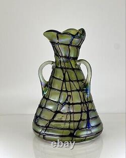Kalik/Pallme Koenig Glass Vase Veined Iridescent Green Art Nouveau Czech