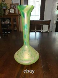 Kralik AquaGold Iridescent Bohemian Art Glass Vase Ca. 1900 Antique Art Nouveau