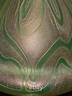 Kralik AquaGold Iridescent Bohemian Art Glass Vase Ca. 1900 Antique Art Nouveau