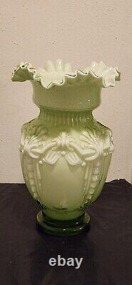 LARGE 12VICTORIAN HAND BLOWN LT GREEN DECORATIVE VASE WithORNATE RUFFLE CRIMP TOP