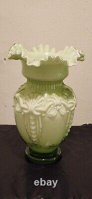 LARGE 12VICTORIAN HAND BLOWN LT GREEN DECORATIVE VASE WithORNATE RUFFLE CRIMP TOP